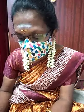 Snapshot of umashreetamil chatting on 27, 6, 2026 umashreetamil online show from 27, 6, 2026