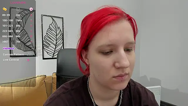 Hailey Foxy online show from 8, 4, 2026