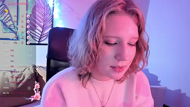 Hailey Foxy online show from 1, 12, 2025