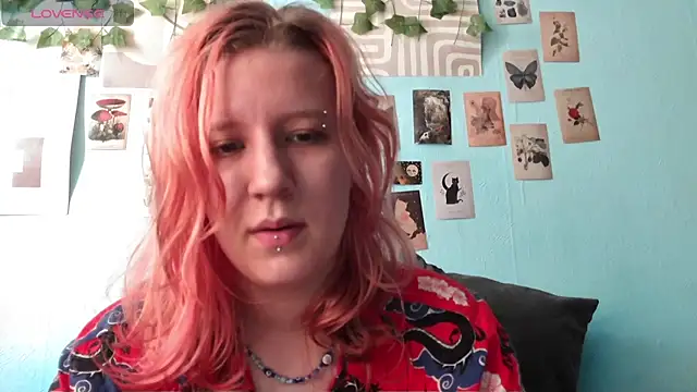 Hailey Foxy online show from 28, 7, 2026
