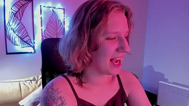 Hailey Foxy online show from 15, 11, 2025