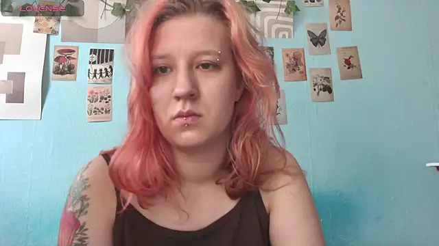 Hailey Foxy online show from 27, 7, 2026