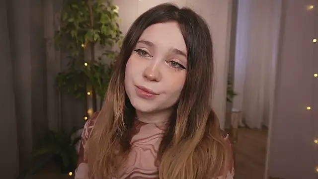 Lina Glow online show from 20, 3, 2026