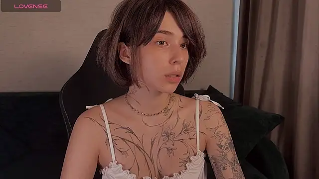 Snapshot of shy-gaze chatting on 6, 7, 2026 shy-gaze online show from 6, 7, 2026