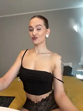 LittleFox    online show from 24, 9, 2025