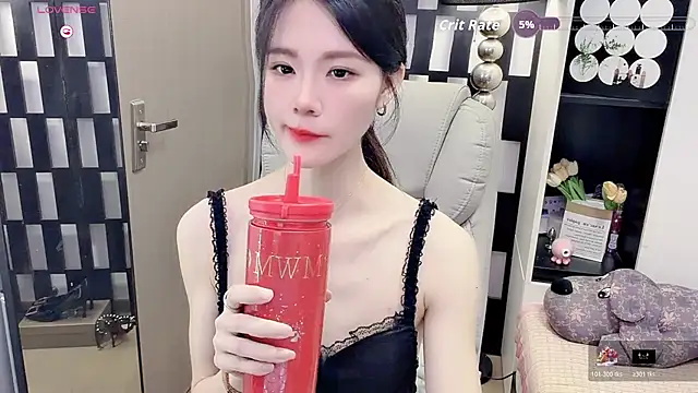 Snapshot of Yueyue-MM chatting on 4, 6, 2026 Yueyue-MM online show from 4, 6, 2026