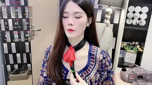 Yueyue-MM online show from 26, 11, 2025