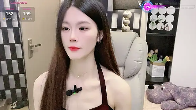 Snapshot of Yueyue-MM chatting on 12, 2, 2026 Yueyue-MM online show from 12, 2, 2026