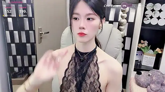 Yueyue-MM online show from 5, 5, 2026