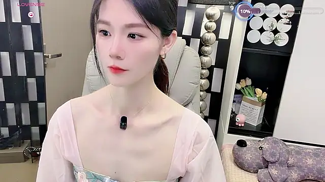 Snapshot of Yueyue-MM chatting on 19, 6, 2026 Yueyue-MM online show from 19, 6, 2026