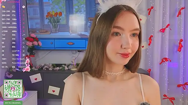 ElfredaTupy online show from 7, 3, 2026