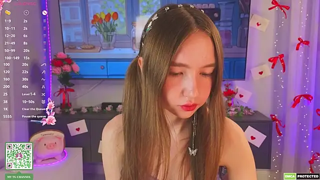 ElfredaTupy online show from 28, 3, 2026