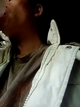 simi-lucy online show from 15, 12, 2025