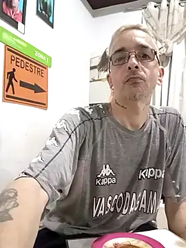 dinho carioca online show from 11, 3, 2026