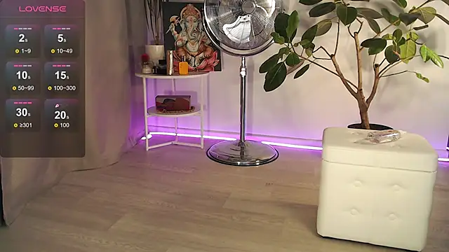 ChloeSummers online show from 20, 10, 2025