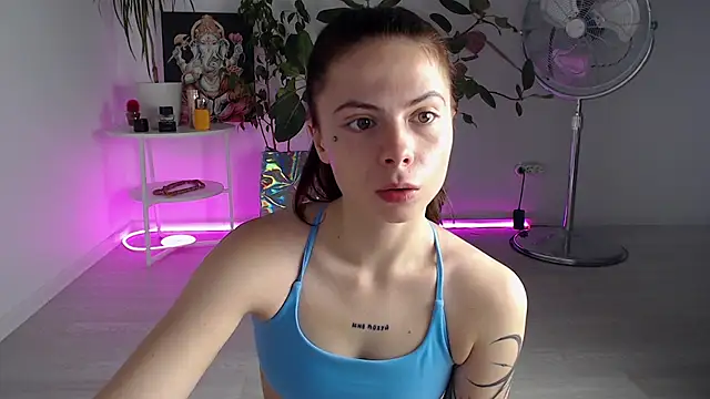 ChloeSummers online show from 1, 10, 2025