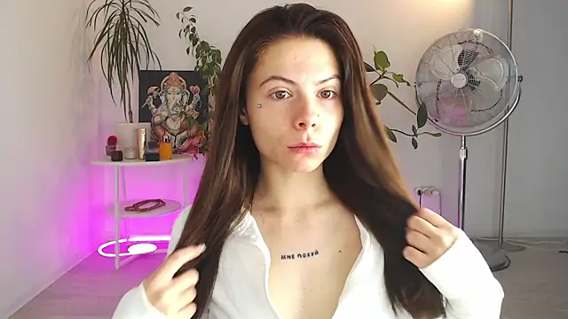 ChloeSummers online show from 16, 10, 2025