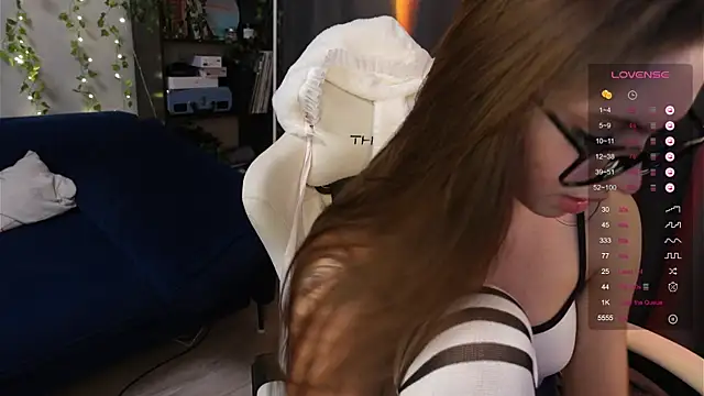 Meowmacito online show from 3, 10, 2025