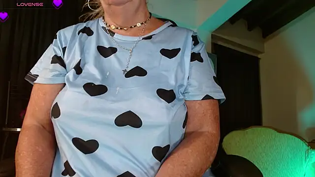  SARAI DUPONT online show from 15, 2, 2026