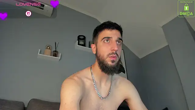 Zeyn Edwards online show from 26, 6, 2026