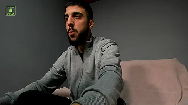 Zeyn Edwards online show from 21, 10, 2025