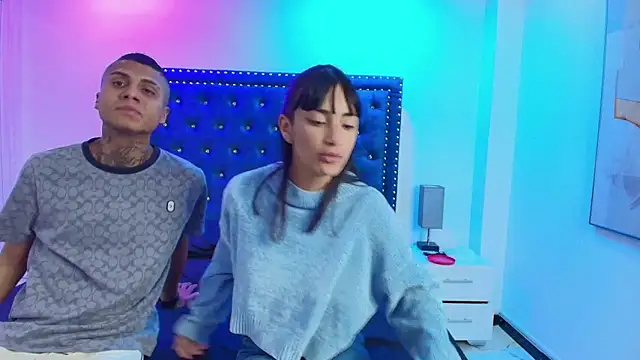 Snapshot of Damian_and_roxanne chatting on 6, 10, 2025 Damian and roxanne online show from 6, 10, 2025