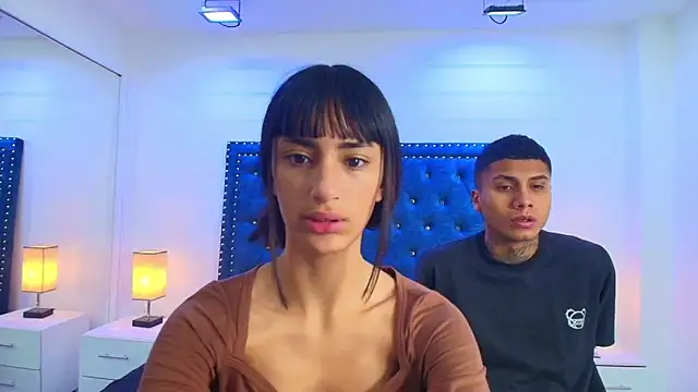 Snapshot of Damian_and_roxanne chatting on 12, 9, 2025 Damian and roxanne online show from 12, 9, 2025