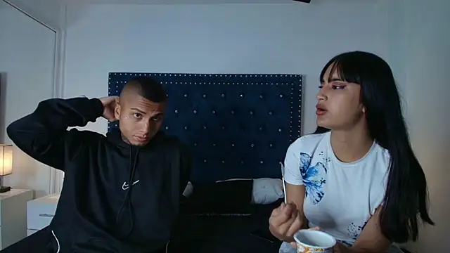 Damian and roxanne online show from 14, 7, 2026