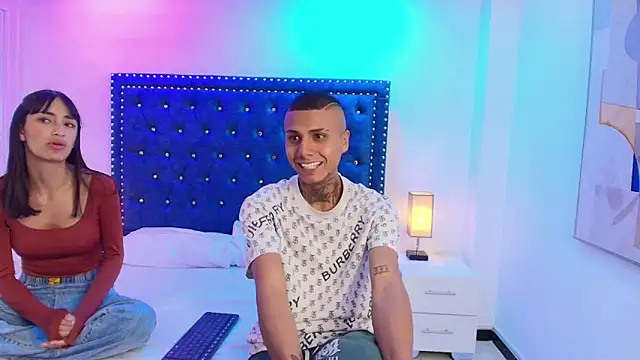 Snapshot of Damian_and_roxanne chatting on 5, 10, 2025 Damian and roxanne online show from 5, 10, 2025