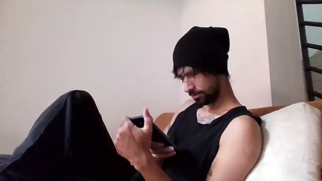 Alejandro92 cali online show from 12, 4, 2026