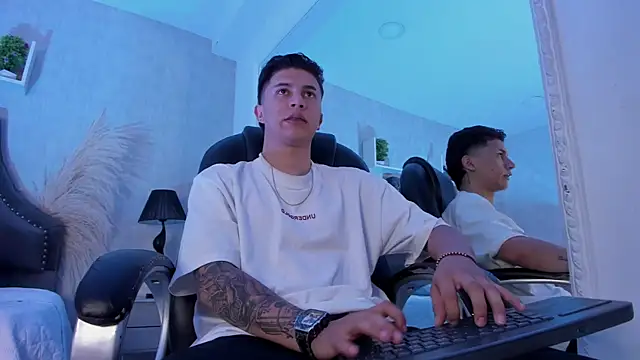 liaamsmiith  online show from 9, 1, 2026