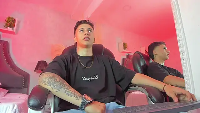 liaamsmiith  online show from 10, 1, 2026