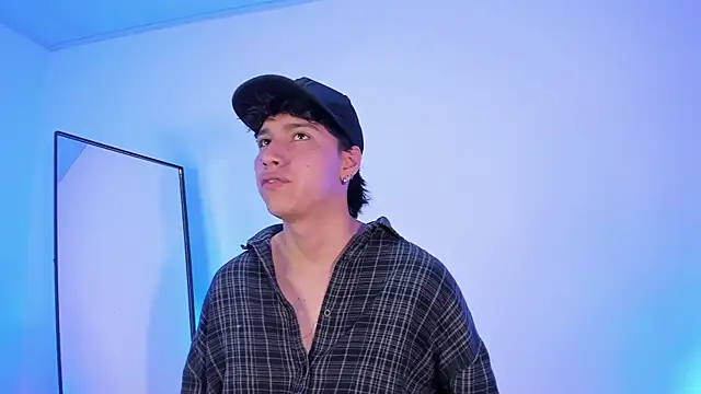 AngelFlexxx online show from 10, 9, 2025