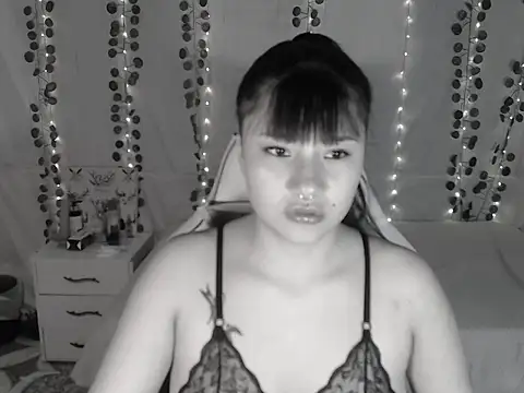 Zulema R1 online show from 27, 9, 2025