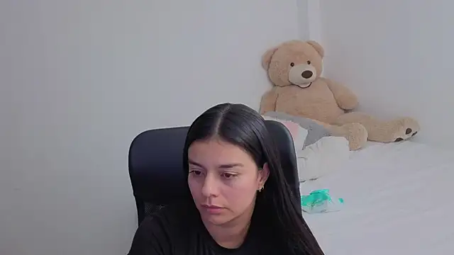 valerihouse online show from 17, 2, 2026