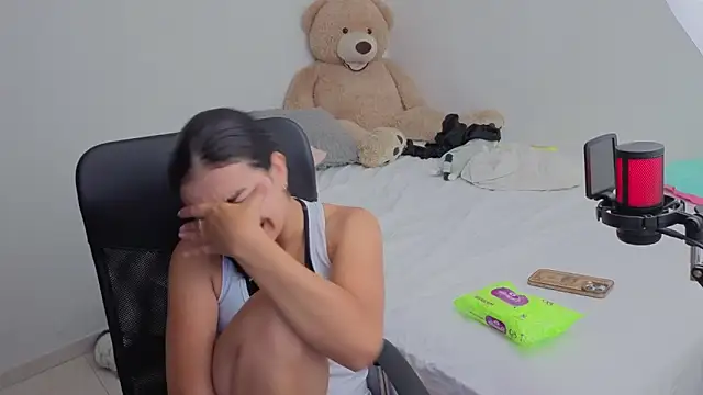 valerihouse online show from 26, 2, 2026