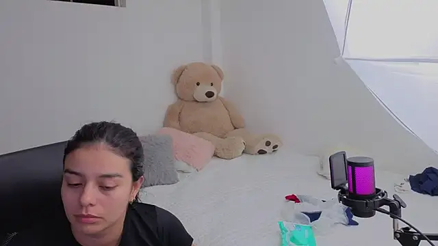 valerihouse online show from 14, 1, 2026