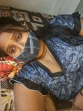 Minu love online show from 7, 5, 2026
