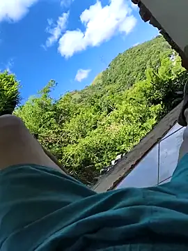 Tijucanodisponivel online show from 26, 11, 2025