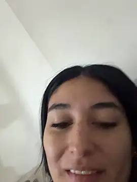 Scarlett 12 online show from 15, 9, 2025