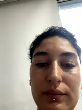 Scarlett 12 online show from 19, 9, 2025