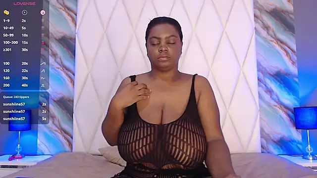 PenelopeBoobss online show from 8, 11, 2025