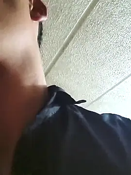 Snapshot of -mrpaul chatting on 25, 9, 2025 -mrpaul online show from 25, 9, 2025