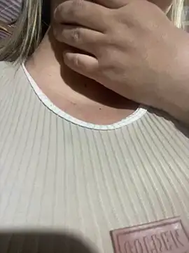 bruna438 online show from 28, 9, 2025