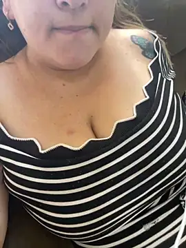 bruna438 online show from 2, 12, 2025