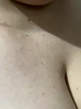 bruna438 online show from 17, 9, 2025