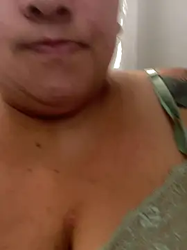 bruna438 online show from 19, 12, 2025