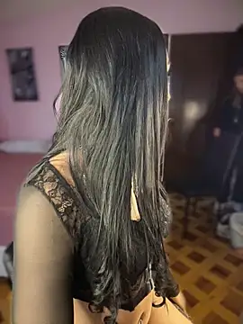 Snapshot of _Denisse444 chatting on 17, 12, 2025 Denisse444 online show from 17, 12, 2025