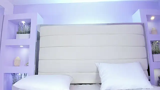 LunnaBlake online show from 11, 1, 2026