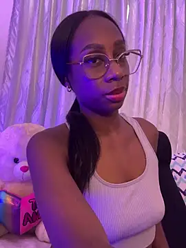 AmyRoss 1 online show from 11, 9, 2025